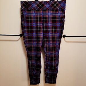 Torrid Pixie Plaid Capri Crops
